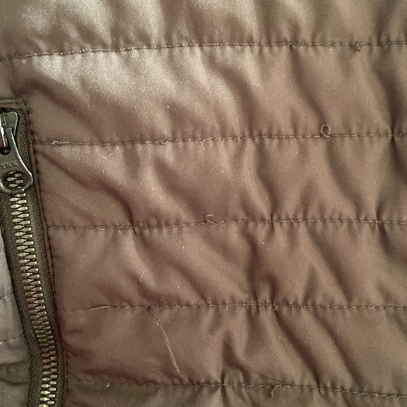 helly hansen light puffer jacket - Picture 11 of 12